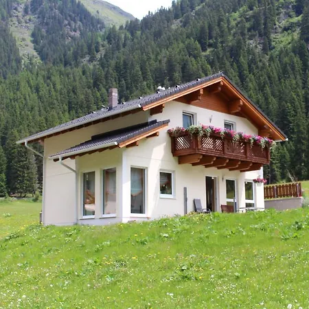 Holiday home Alpen Und Gams