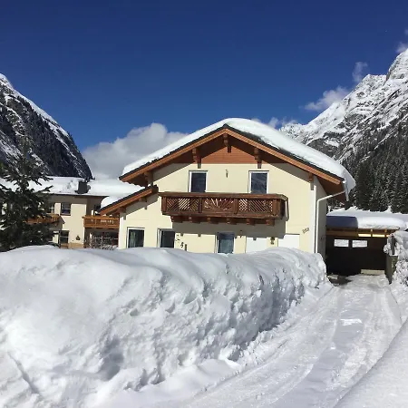 Ferienhaus Alpen Und Gams Neurur